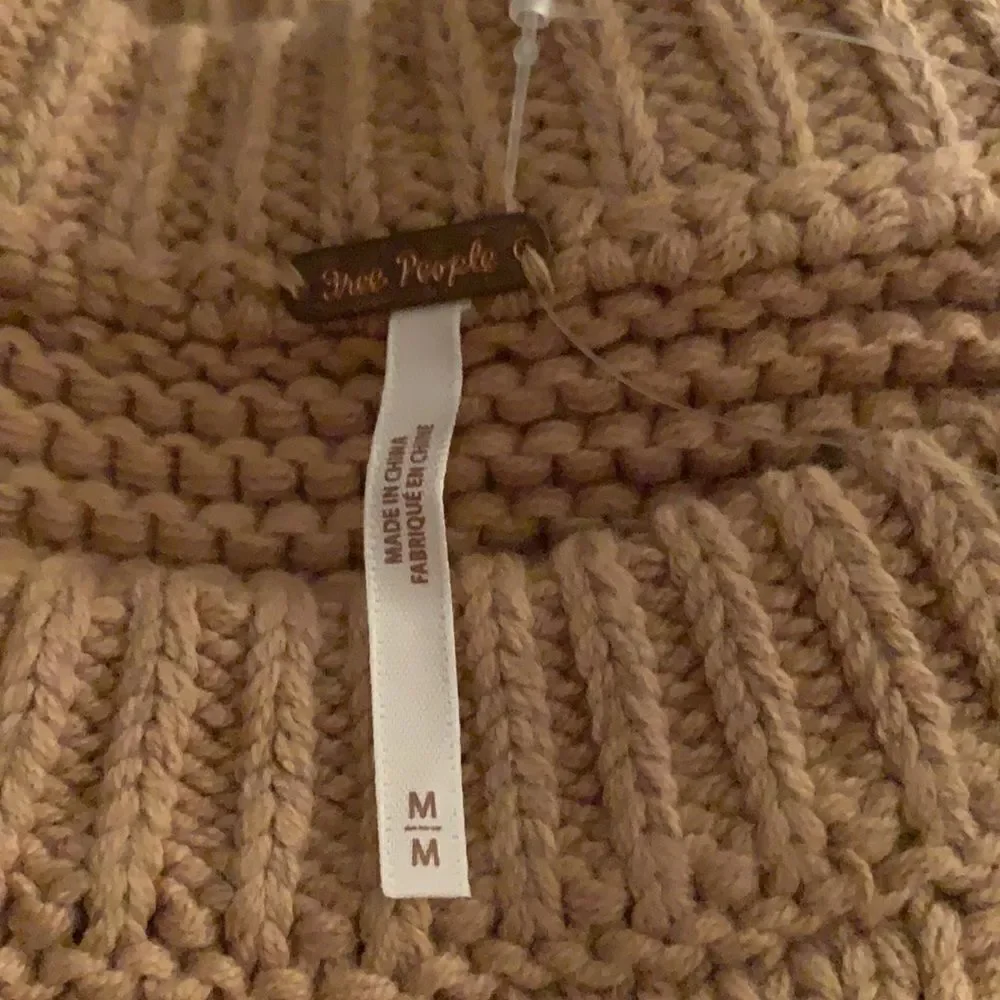 🆕Free People cable knit sweater camel M